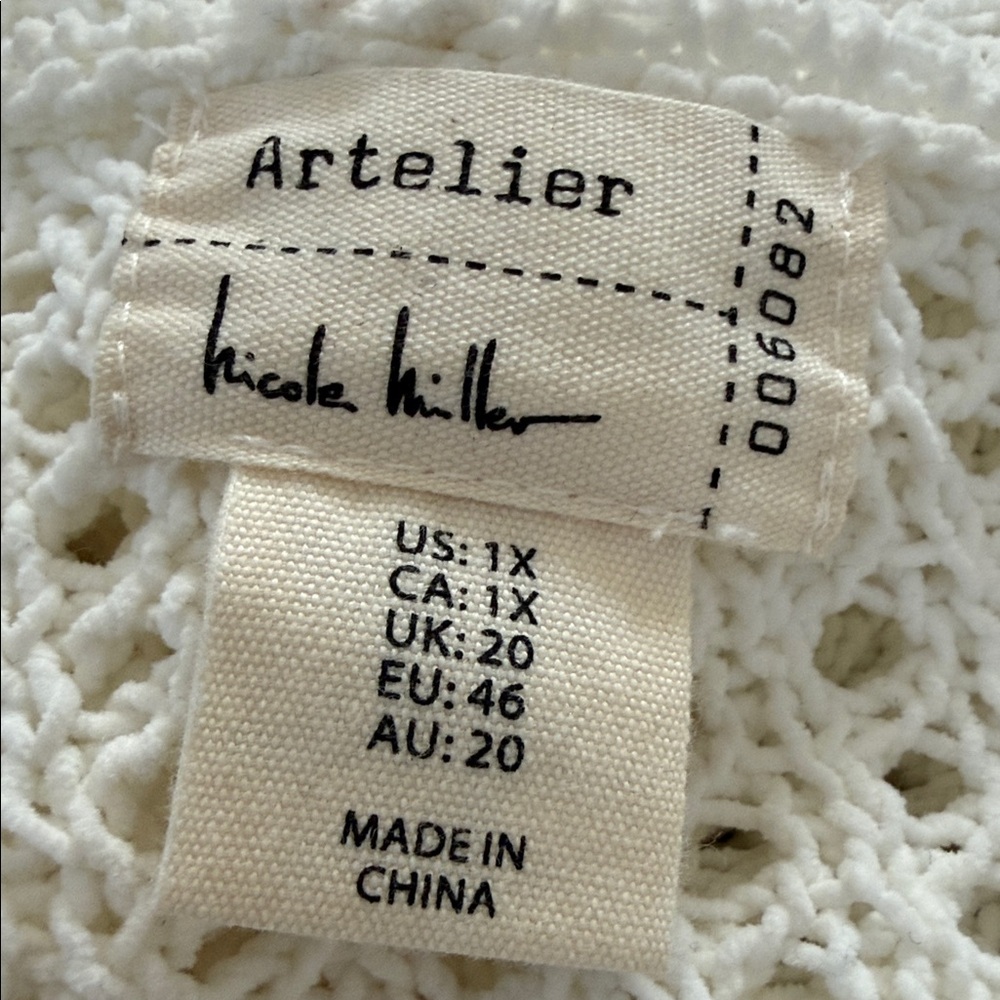 Nicole Miller White Hooded Cardigan - Picture 2 of 5